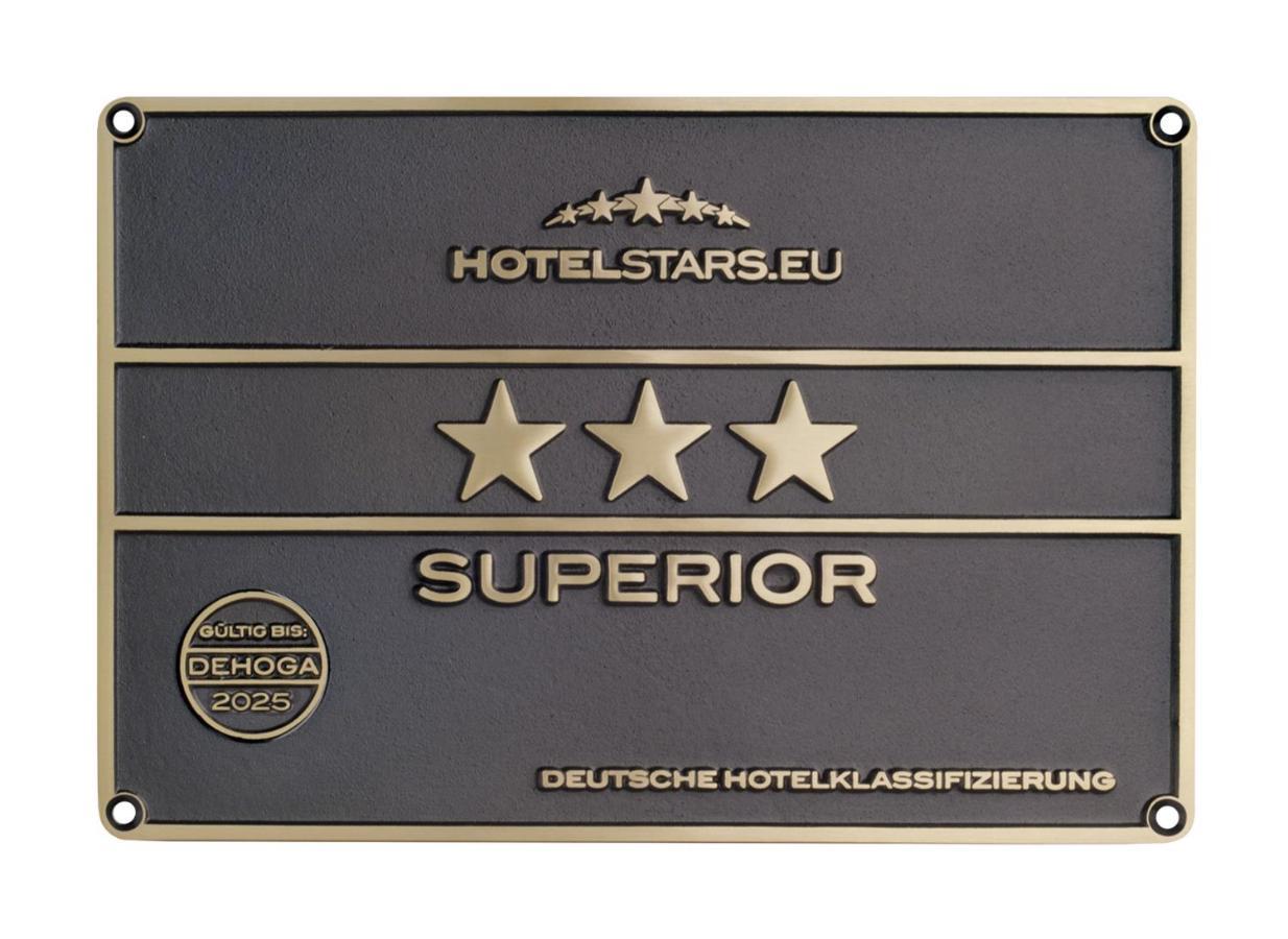 Hotel Am Weiher แอร์เคอเลนซ์ ภายนอก รูปภาพ