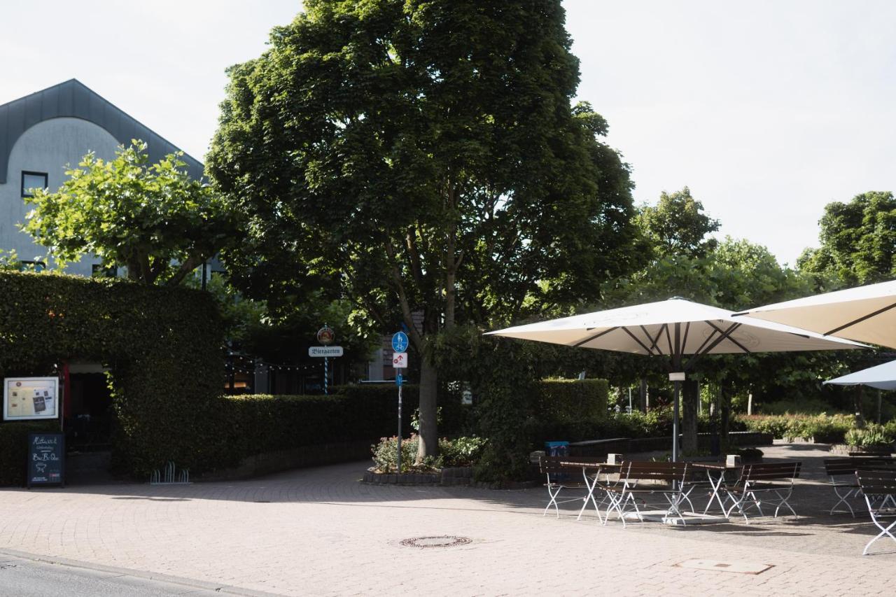 Hotel Am Weiher แอร์เคอเลนซ์ ภายนอก รูปภาพ